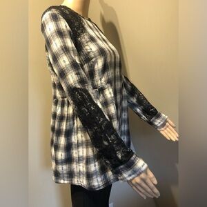 Zara plaid and lace A-line shirt